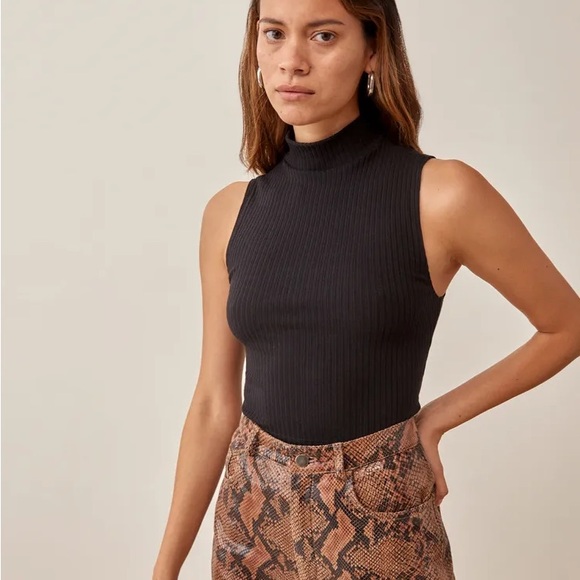 Reformation Sheryl Knit Top - Picture 3 of 5